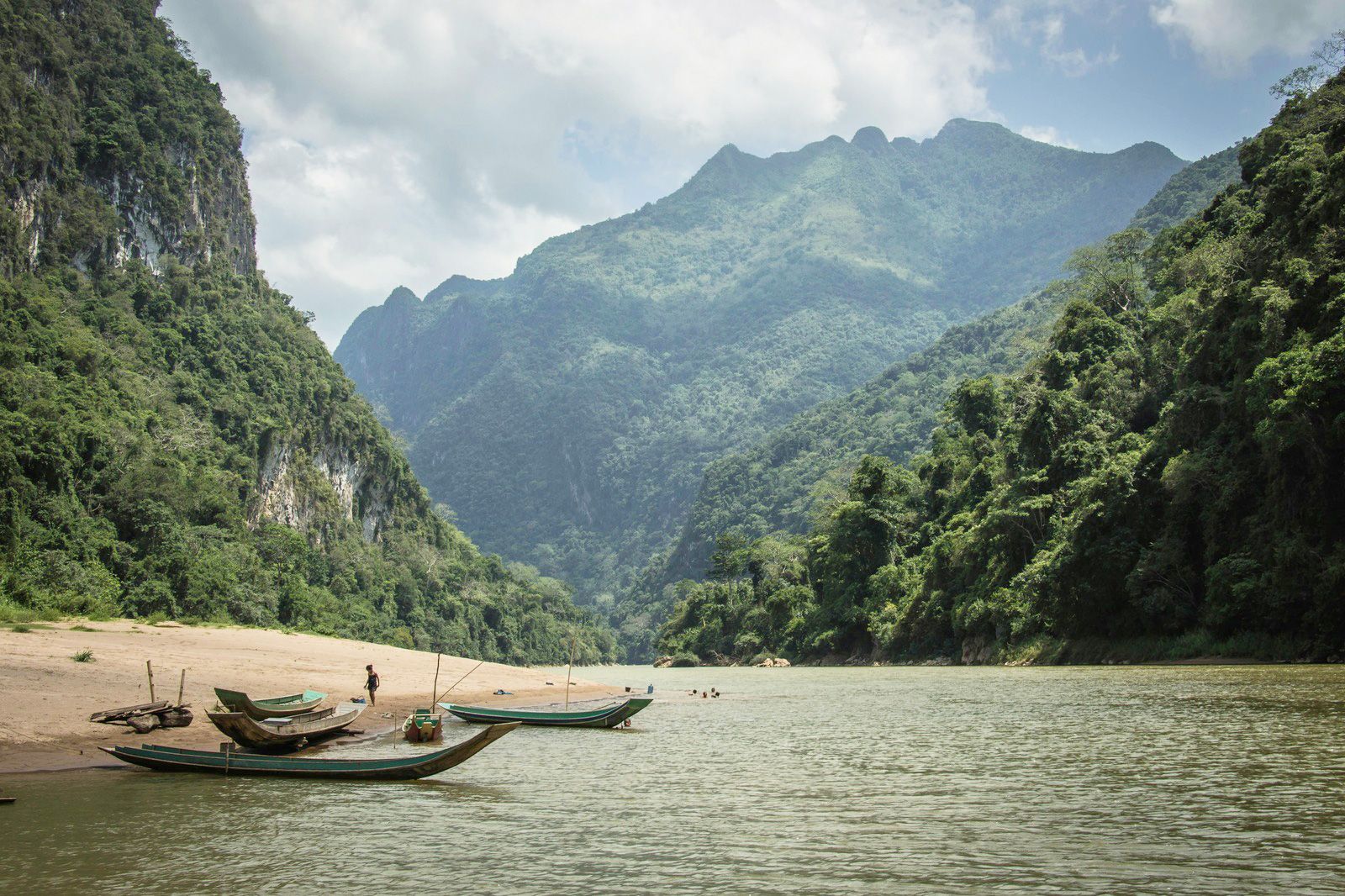 Lao People`s Democratic Republic eSIM